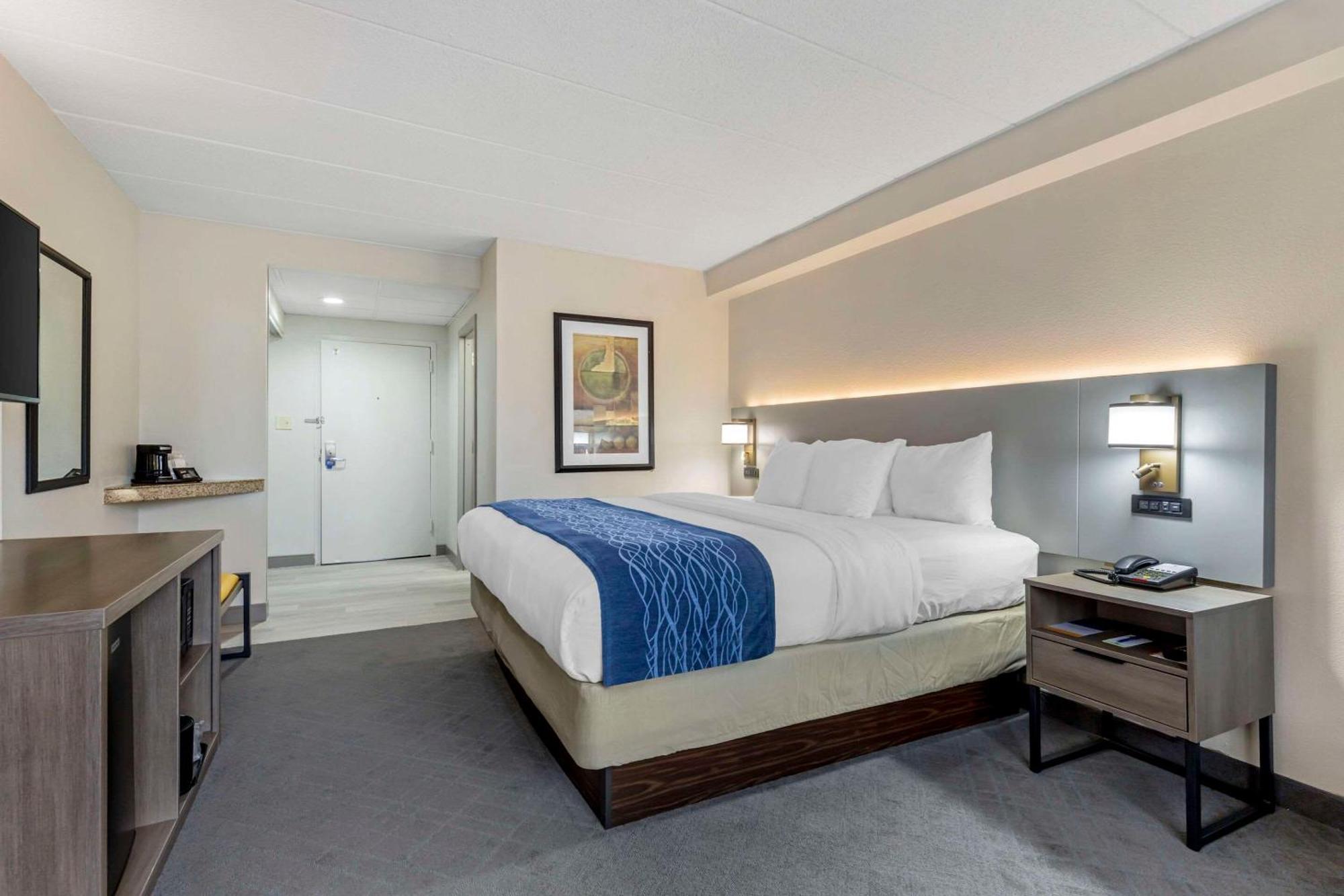 Comfort Inn Herndon-Reston Exteriör bild
