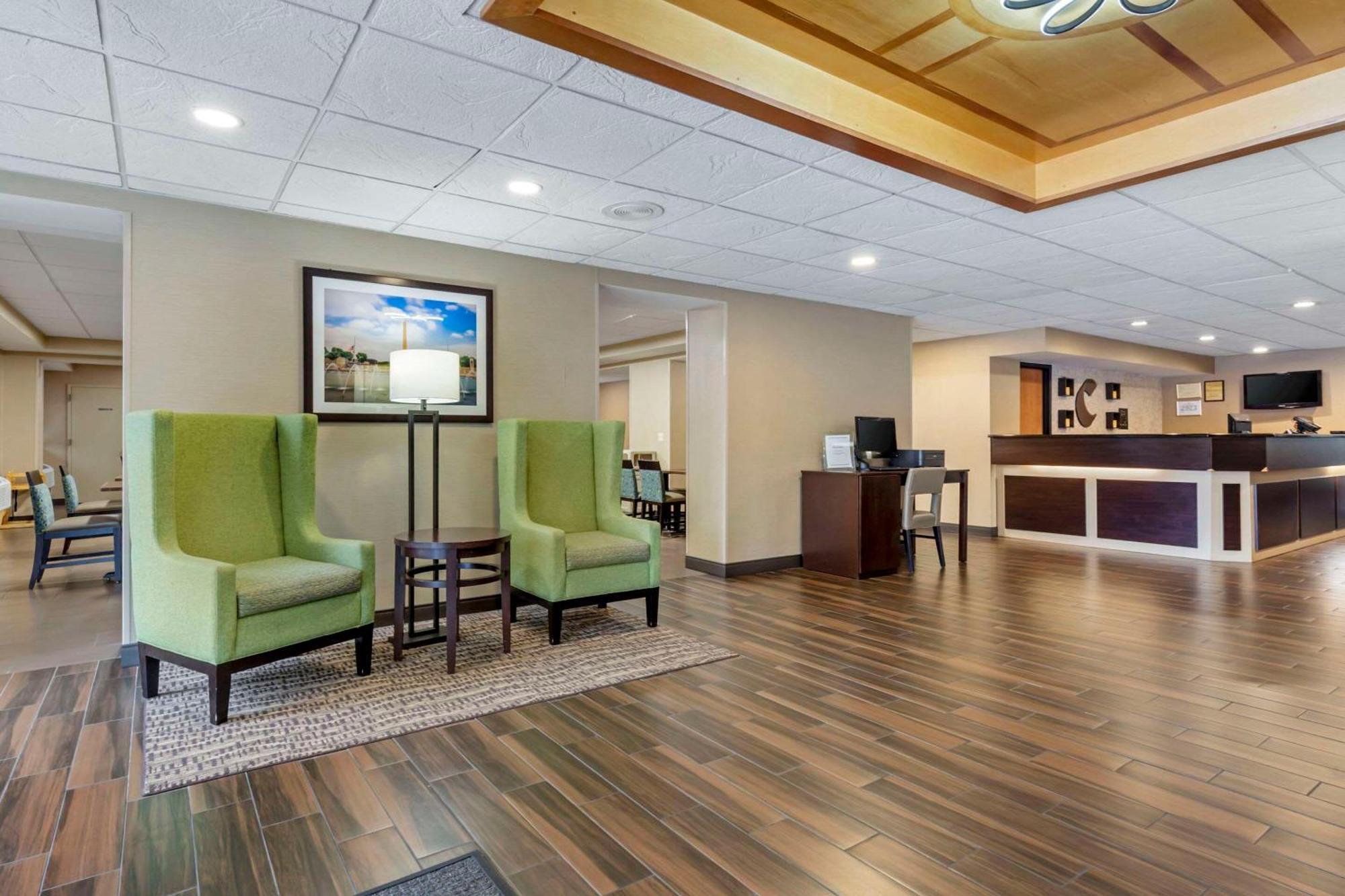 Comfort Inn Herndon-Reston Exteriör bild